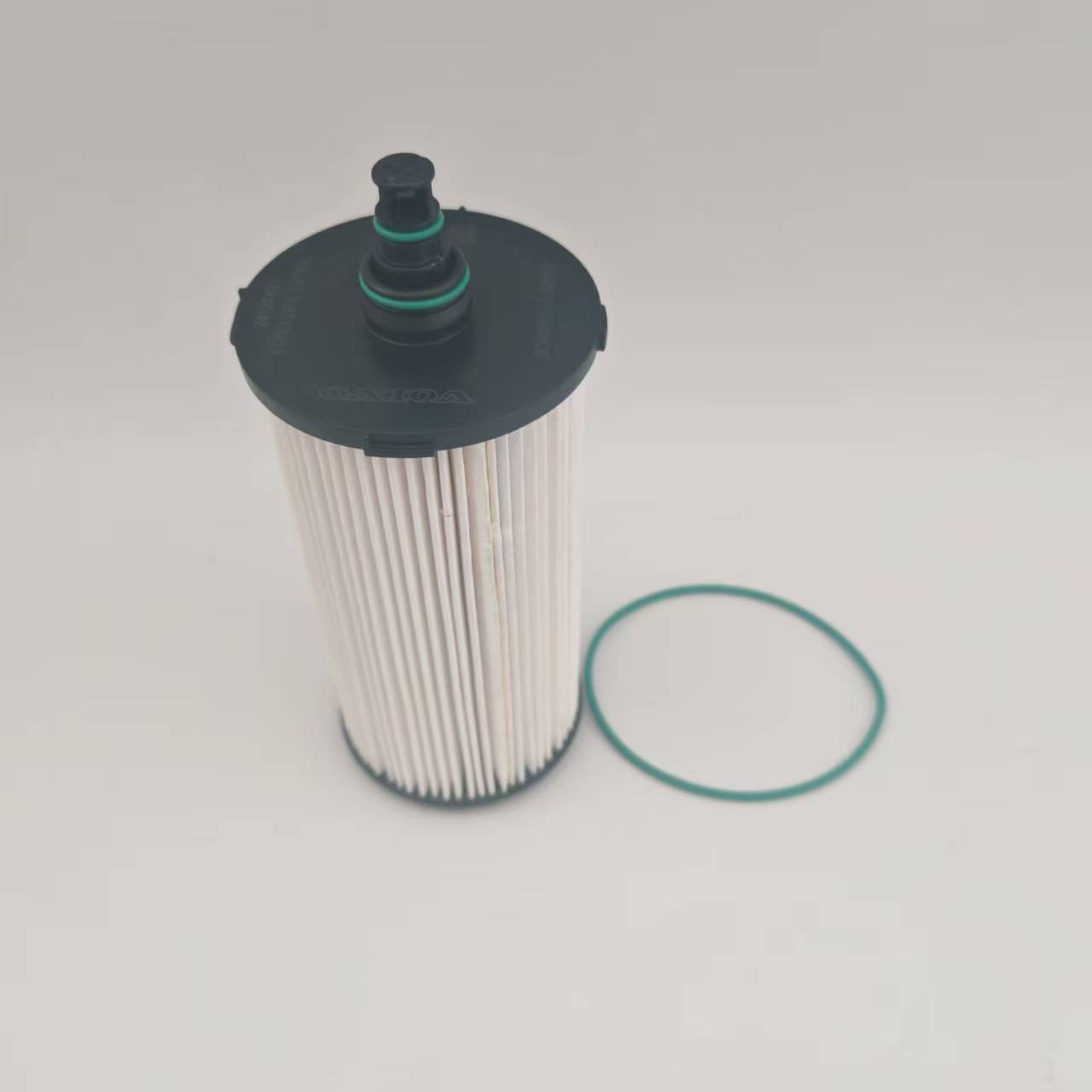 Kako filter za gorivo izboljša delovanje in zaščito motorja?